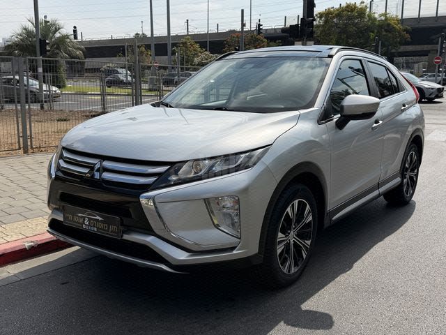 מודעת רכב מיצובישי אקליפס קרוס