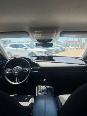 מודעת רכב מאזדה CX-30 2