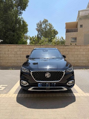 מודעת רכב אם ג'י EHS PHEV