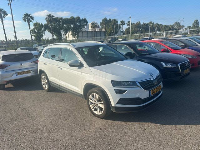 מודעת רכב סקודה קארוק