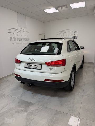 מודעת רכב אאודי Q3 1
