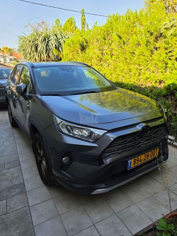 מודעת רכב טויוטה RAV4