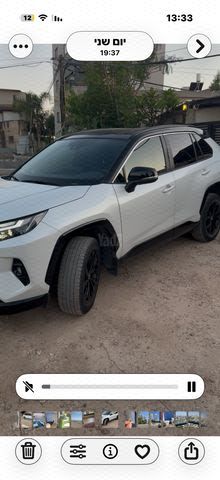 מודעת רכב טויוטה RAV4