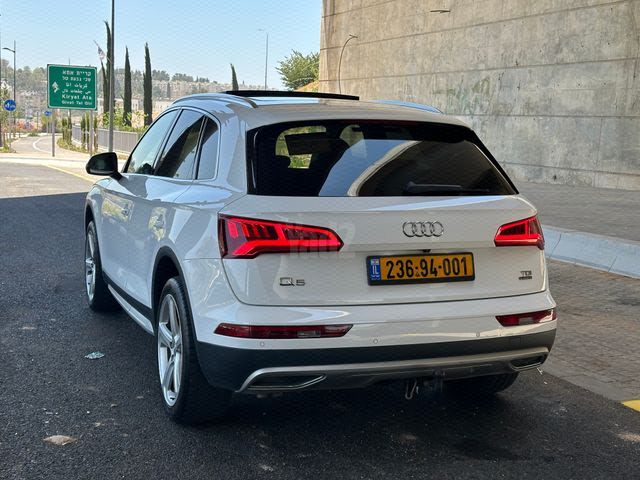 מודעת רכב אאודי Q5