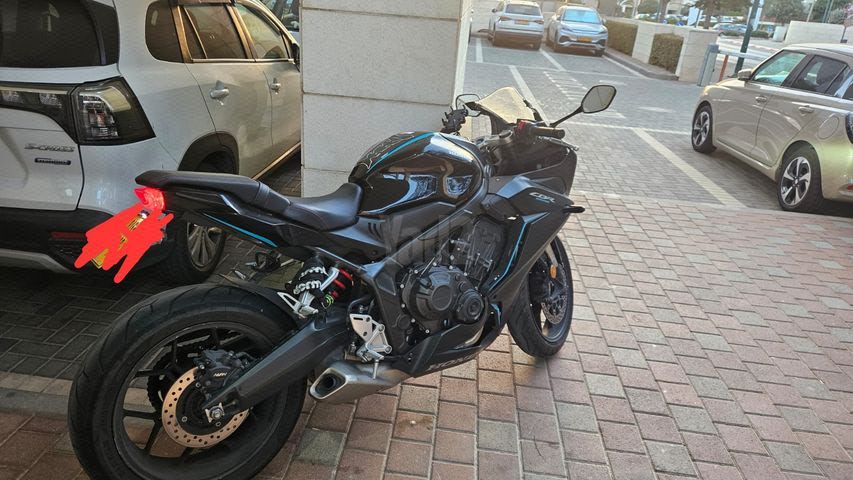 מודעת רכב הונדה CBR650R