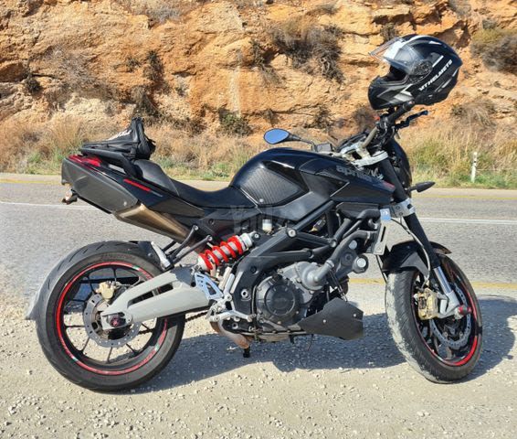 מודעת רכב אפריליה שיבר 750 GT