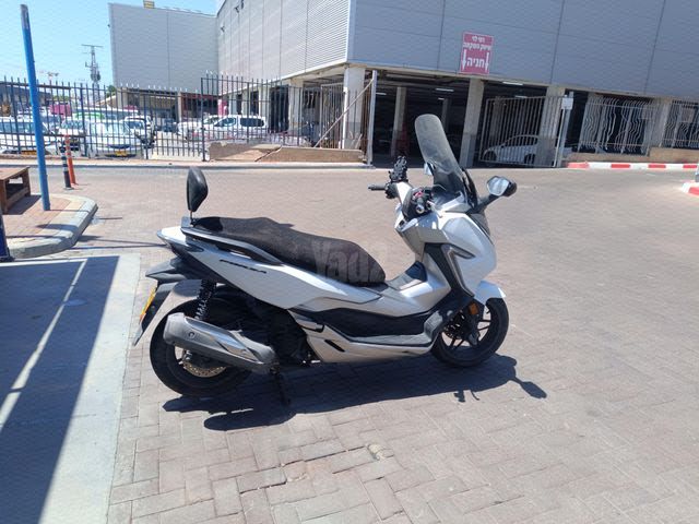 מודעת רכב הונדה פורזה 250