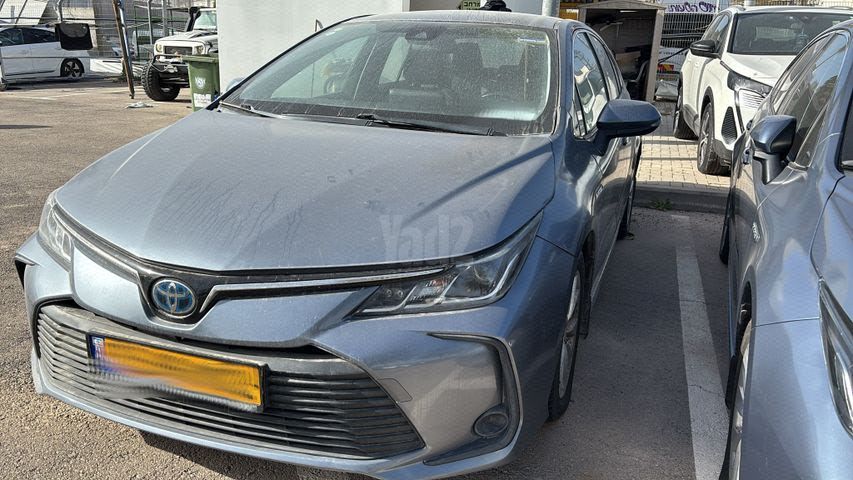 מודעת רכב טויוטה קורולה