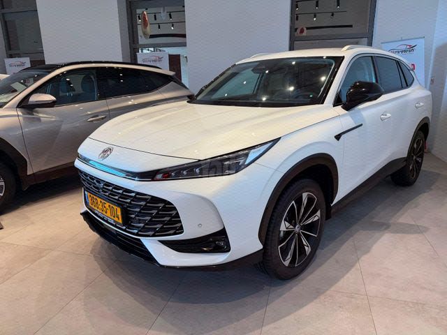 מודעת רכב אם ג'י HS
