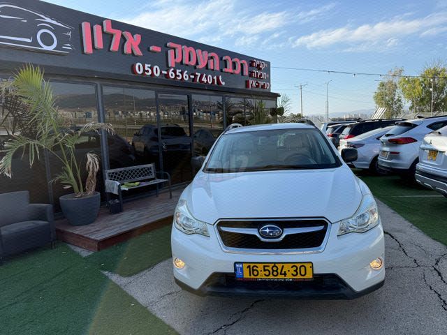 מודעת רכב סובארו XV