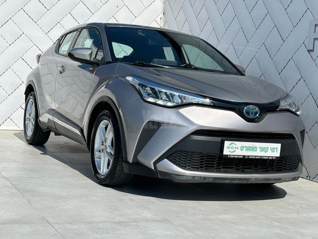 מודעת רכב טויוטה C-HR