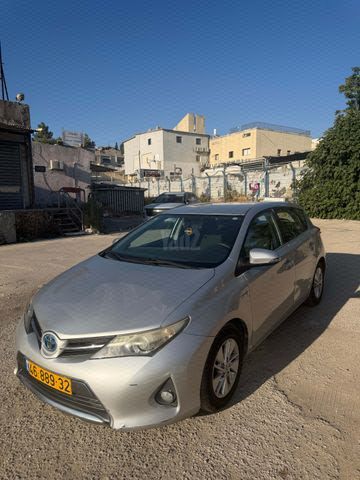 מודעת רכב טויוטה אוריס