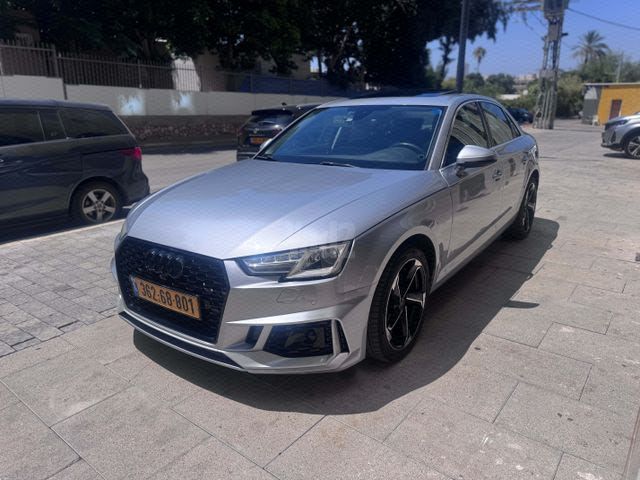 מודעת רכב אאודי A4