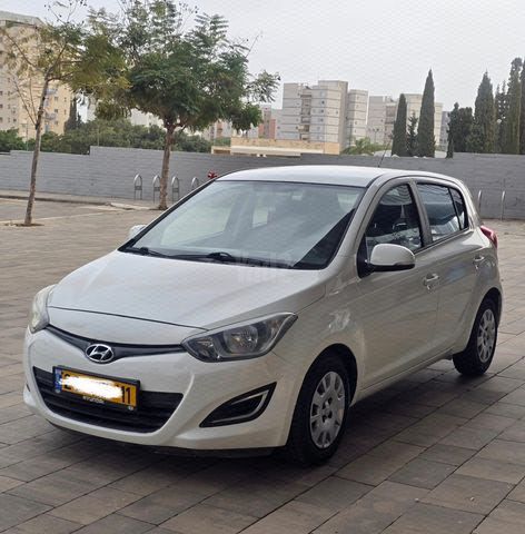 מודעת רכב יונדאי i20 2