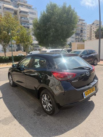 מודעת רכב מאזדה 2 2