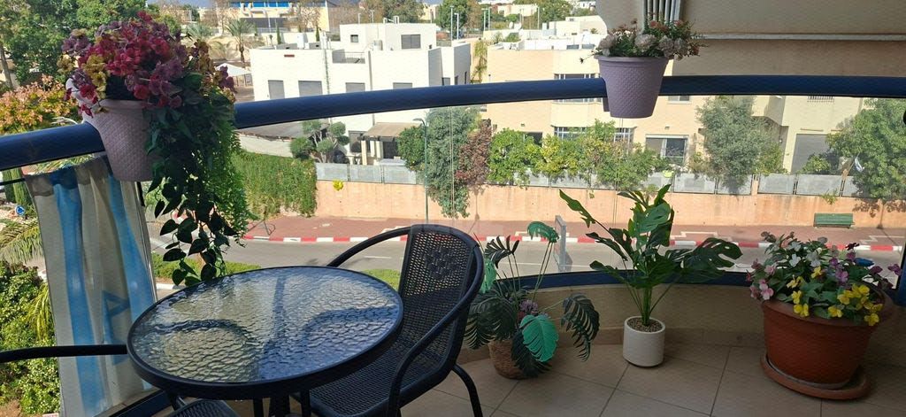השומרון 1