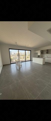 זכרון יעקב 6