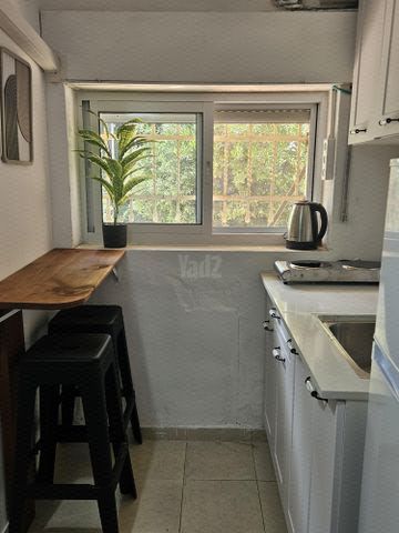 בית וגן 70
