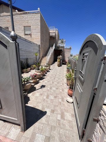 איבי הנחל 15