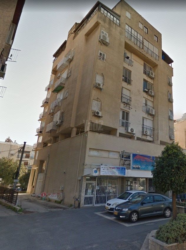 אחד העם 15
