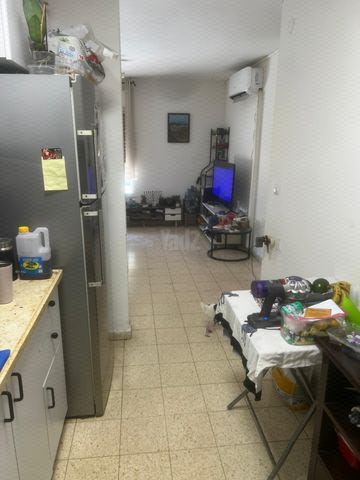 גני אביב