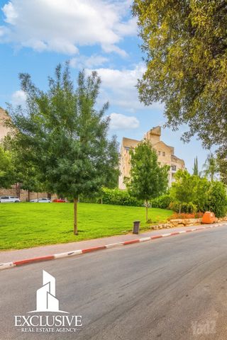 דירה למכירה בירושלים (תיווך) — 3