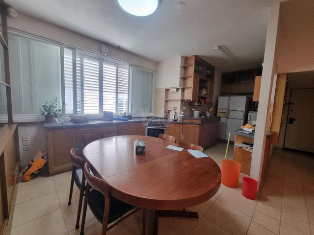 יעקב מוזר 5