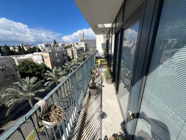 דירה להשכרה בתל אביב יפו (תיווך) — 2