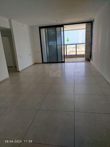 נורית הירש 