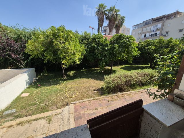 Rehovot, Israel 5