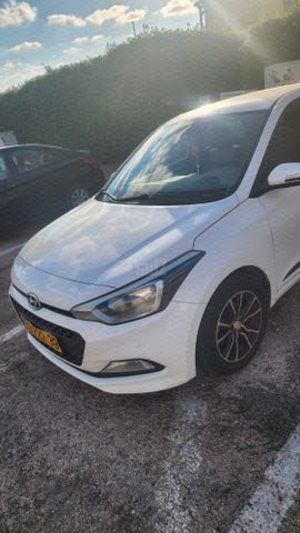מודעת רכב יונדאי i20