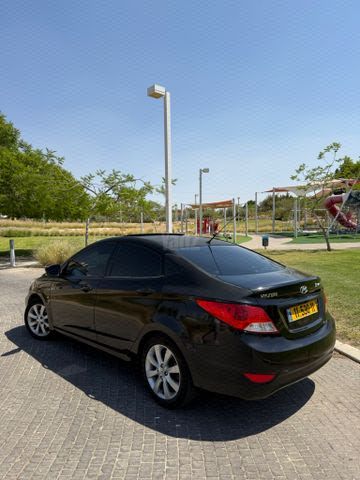 מודעת רכב יונדאי אקסנט i25