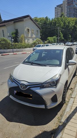 מודעת רכב טויוטה יאריס