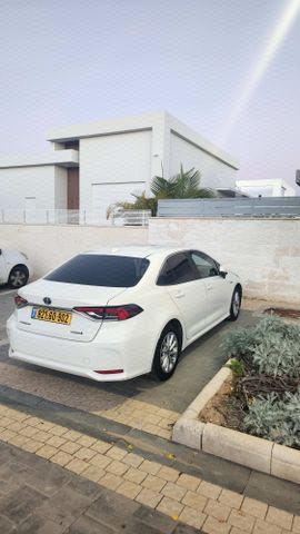 מודעת רכב טויוטה קורולה
