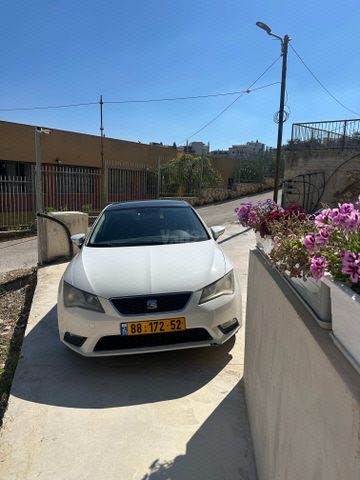 מודעת רכב סיאט לאון