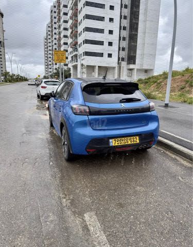 מודעת רכב פיג'ו 208