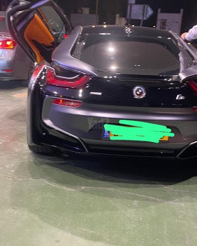 מודעת רכב ב מ וו i8