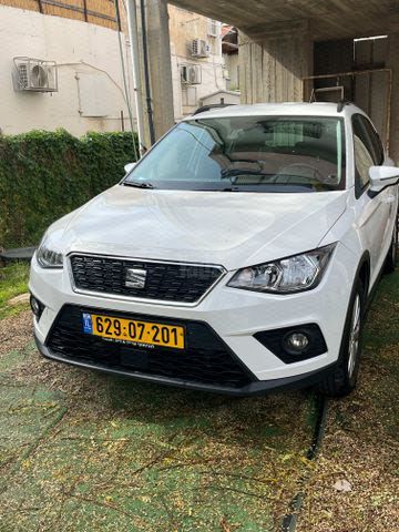מודעת רכב סיאט ארונה