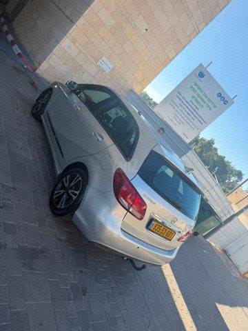מודעת רכב מרצדס-בנץ B-class