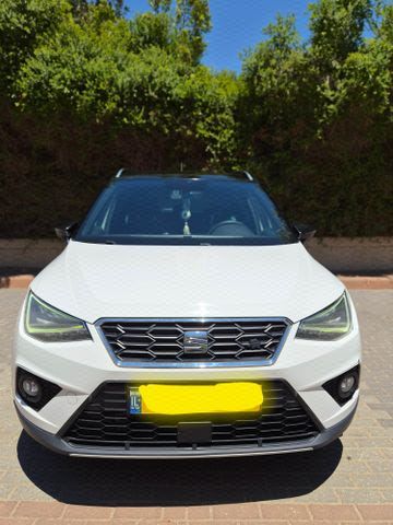 מודעת רכב סיאט ארונה