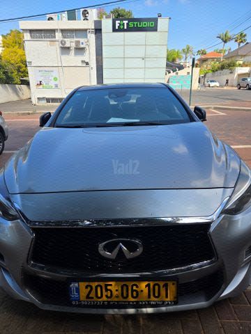 מודעת רכב אינפיניטי Q30