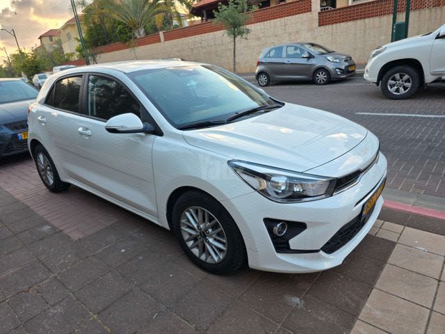 מודעת רכב קיה ריו
