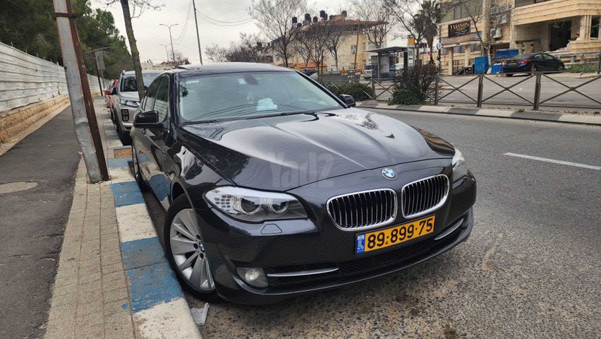 מודעת רכב ב מ וו סדרה 5