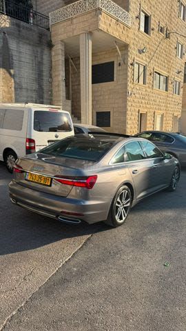 מודעת רכב אאודי A6