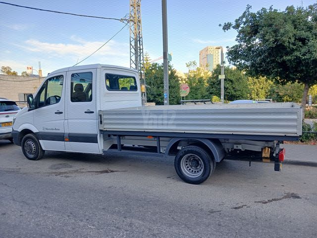 מודעת רכב מרצדס-בנץ ספרינטר