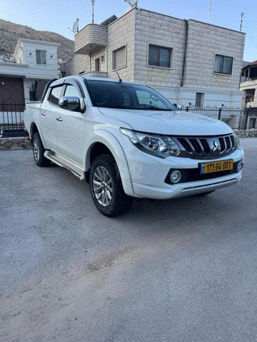 מודעת רכב מיצובישי טרייטון / L200