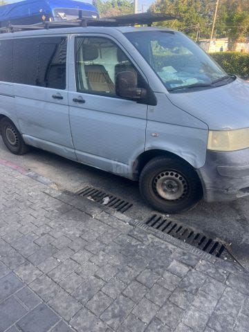 מודעת רכב פולקסווגן טרנספורטר