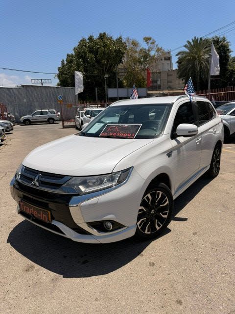 מודעת רכב מיצובישי אאוטלנדר