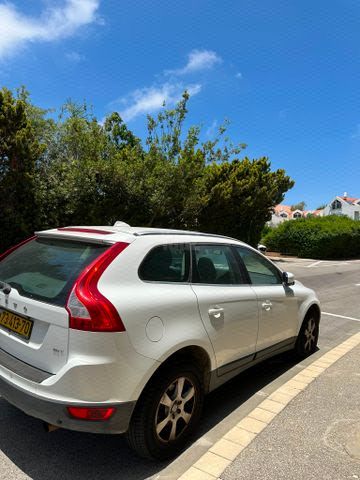 מודעת רכב וולוו XC60