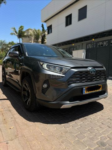 מודעת רכב טויוטה RAV4